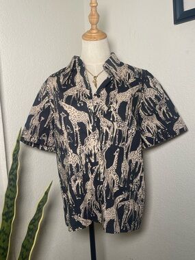 Corey Lynn Calter Anthropologie Giraffe Print Blouse Navy Button Down Size L